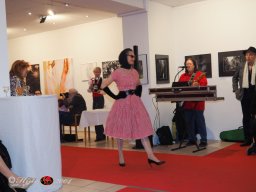 Fashion Show in der Contemplor Galerie Wien am 14. 03. 2024